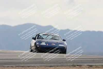 media/Jan-03-2026-SCCA SD (Sat) [[c9b9d14034]]/4-Novice Group/Session 2 (Turn 9)/